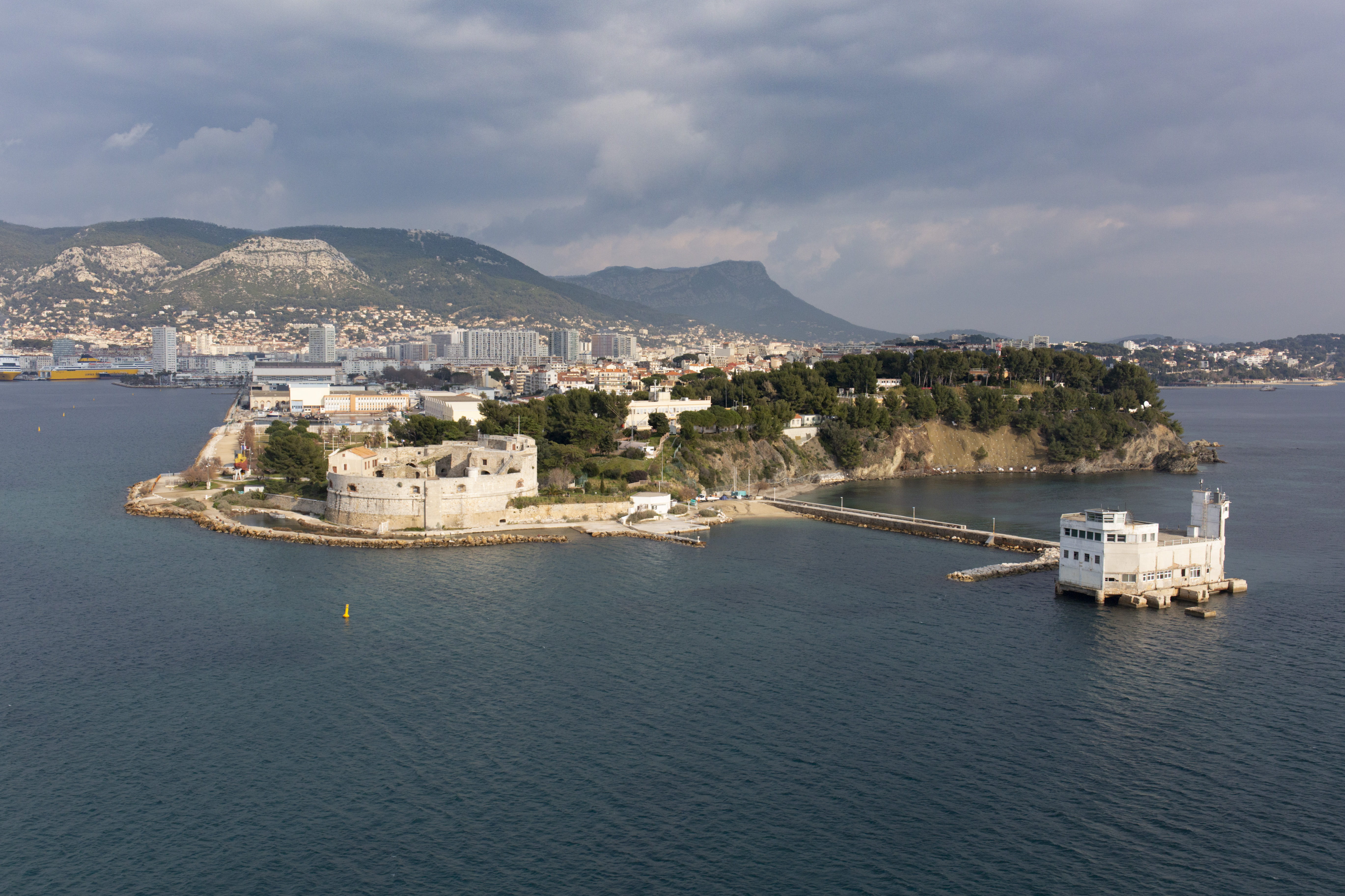 2. toulon_pipady_tourroyale_grandejetee©OlivierPastorTPM.JPG