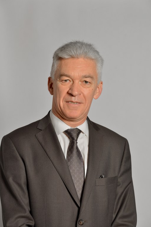 7 KNUSMANN Philippe_ 60 ans _ Administrateur.jpg