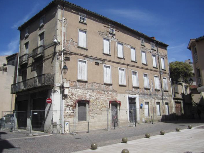 Castres Pelisson Vue Bâtiment