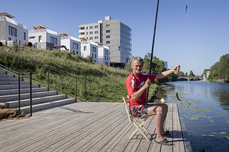 ile_Saint_Denis_pecheur.jpg