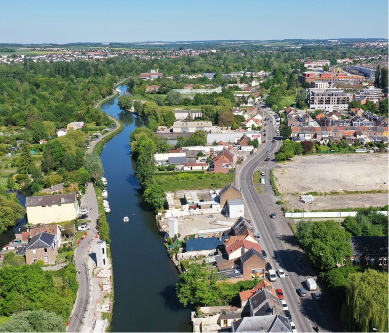 Amiens Gare la vallée vue aérienne.PNG