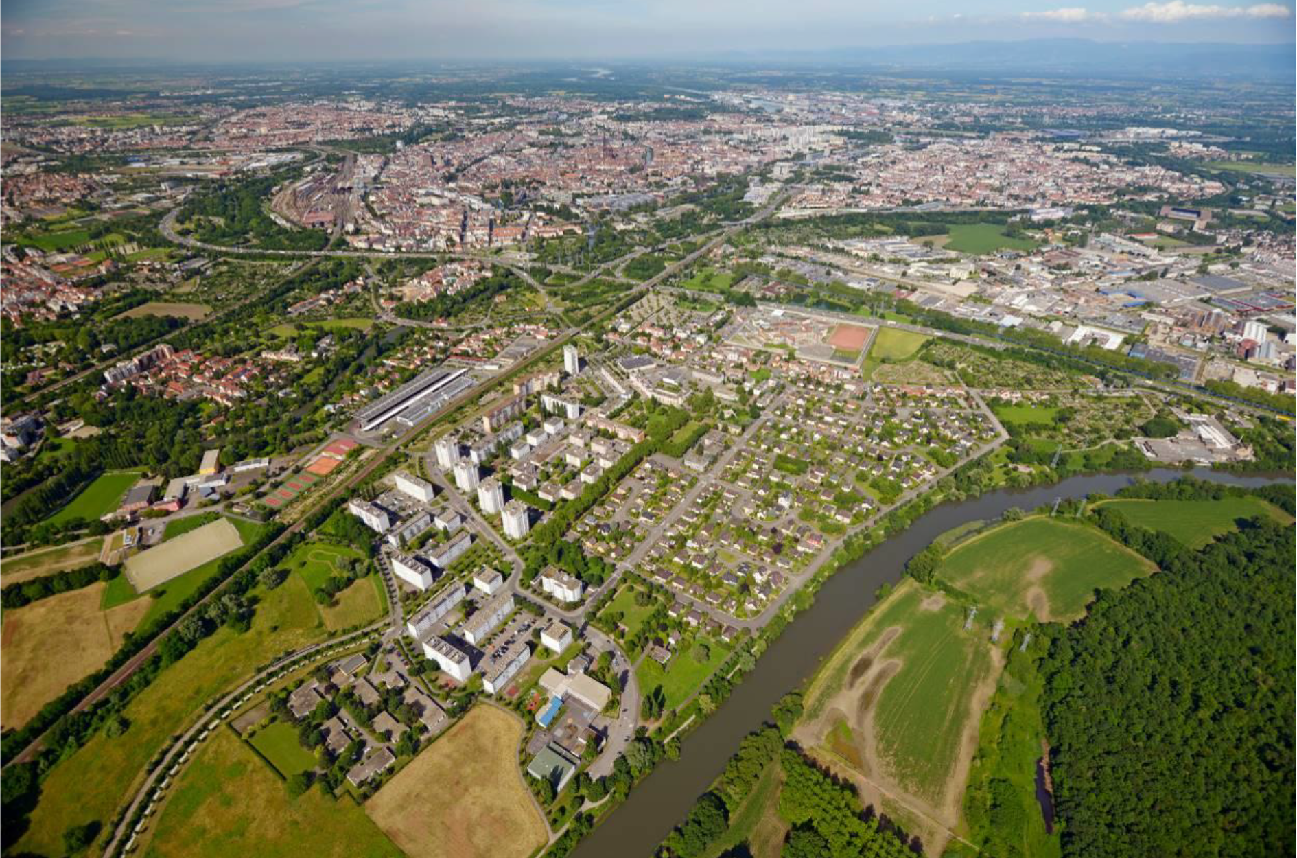 Strasbourg vue aérienne V2.png