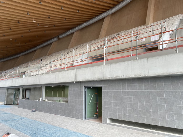 Saint-Denis_piscine olympique_gradin.jpg