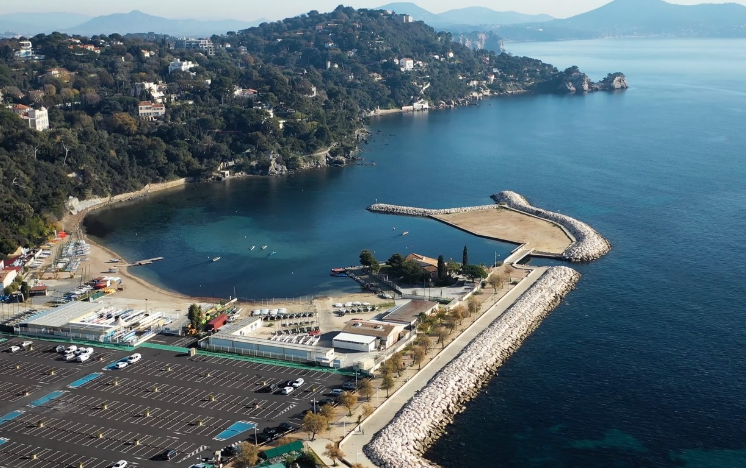 toulon vue promenade du mourillon.png