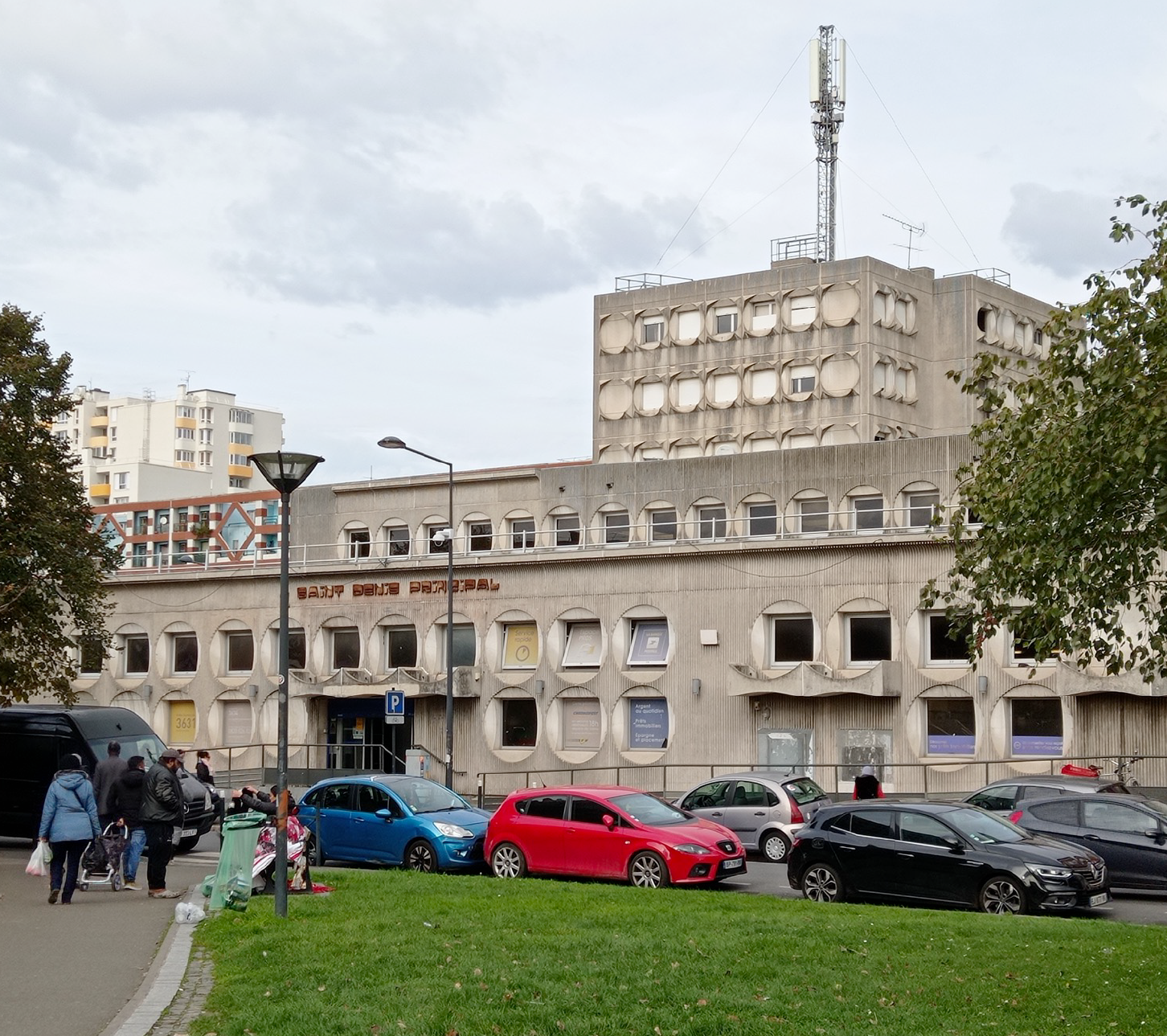 poste-médiathèque-saint-denis.png