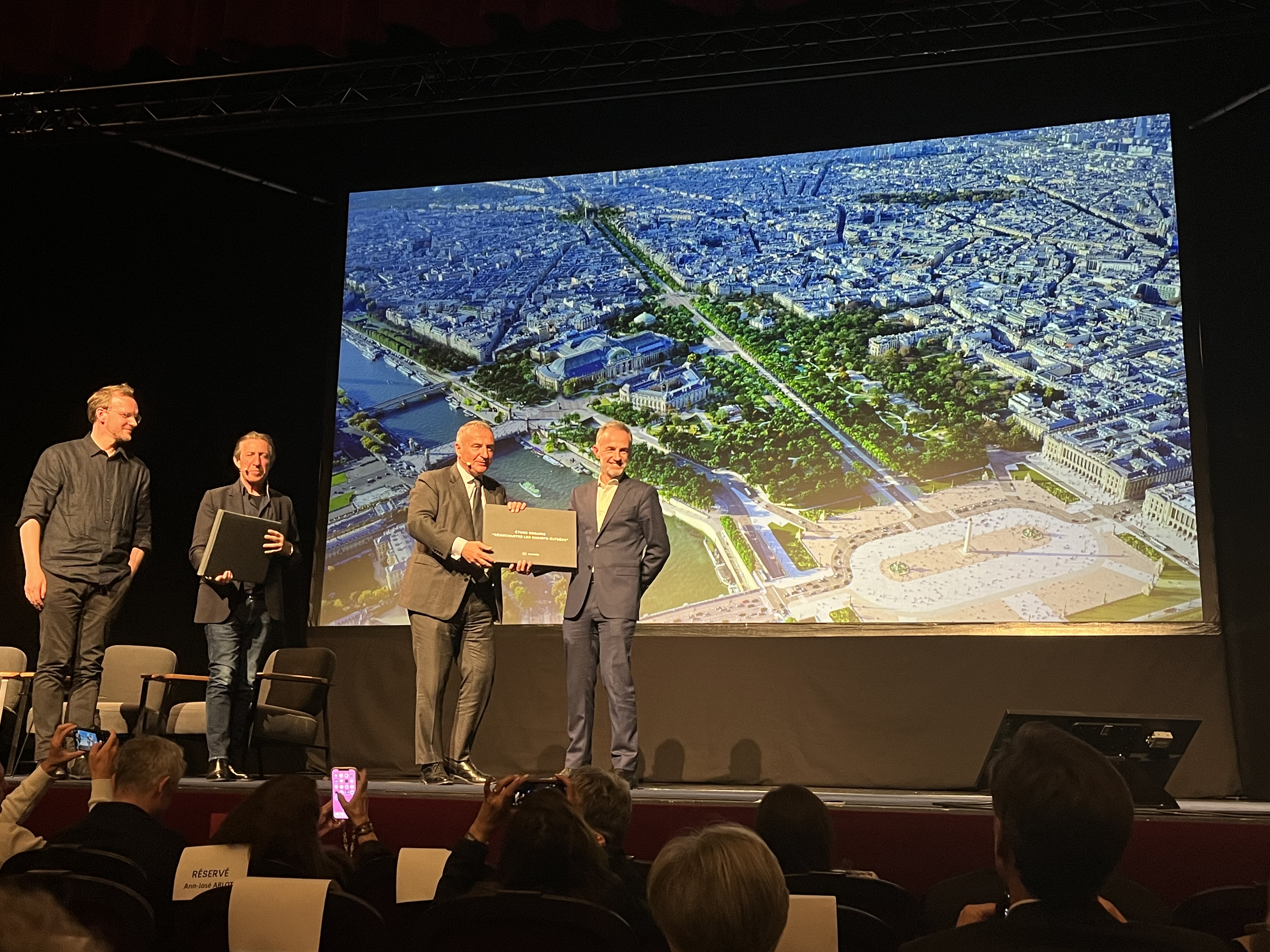 Étude - Réenchanter les Champs-Élysées.jpg