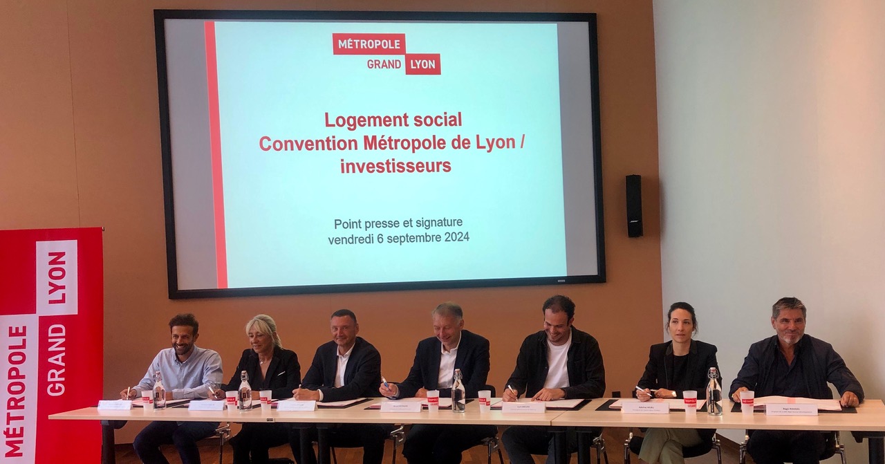 Signature convention Lyon investisseurs.jpeg